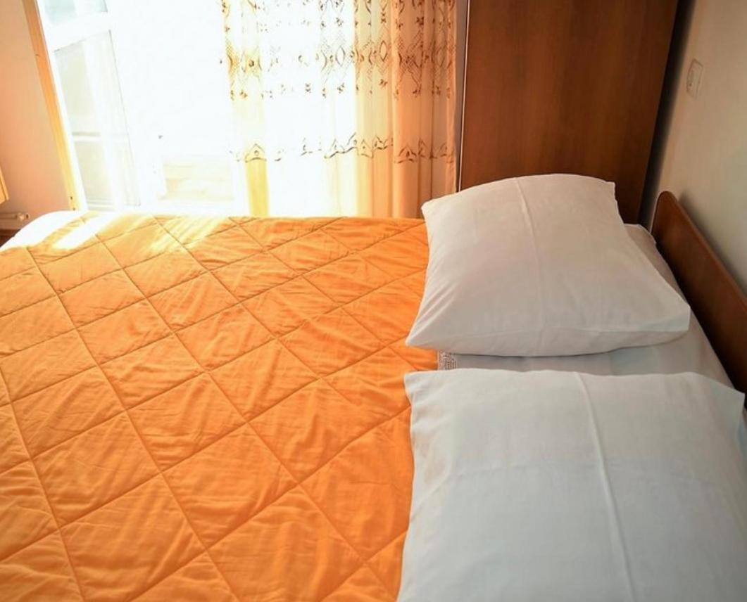 Apartment Eufemija-Rab Kampor Екстериор снимка
